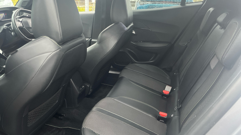 Peugeot 2008 1.2 PureTech 130 GT 5dr EAT8 Petrol Estate